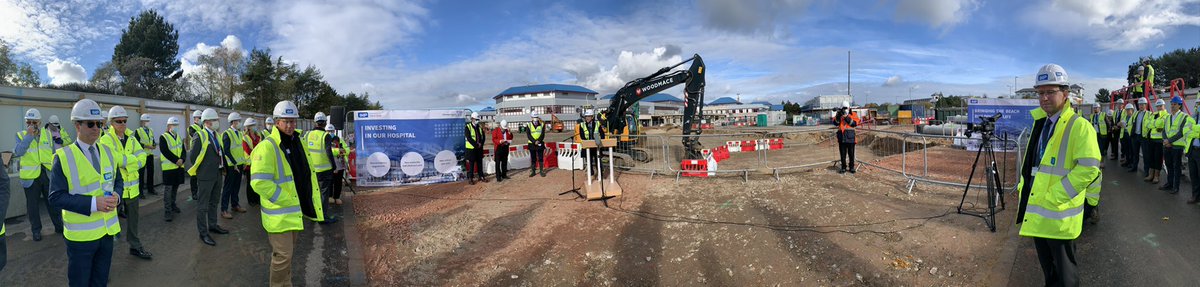steviekillen's tweet photo. We made it!!! Ground Breaking on the Royal Bournemouth site @UHD_NHS #BEACHbuild Hooray… 🏥 https://t.co/XleJkqFXoa