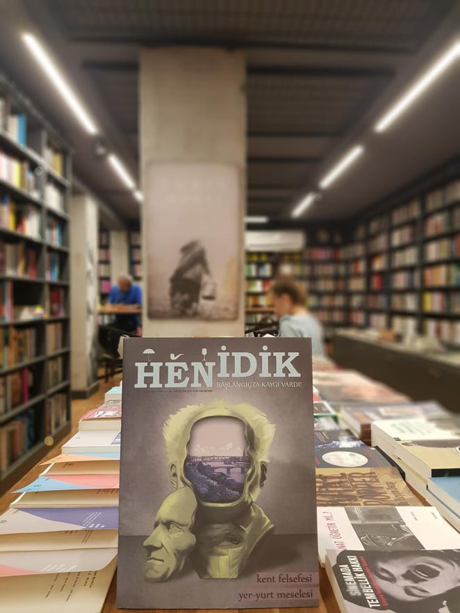 HenidikD's tweet photo. Schopenhauer ve diğer sayılarımıza ulaşmak için linke tıklayınız:
https://t.co/Xh7AHEo0T2 https://t.co/Qauu8Nx33I