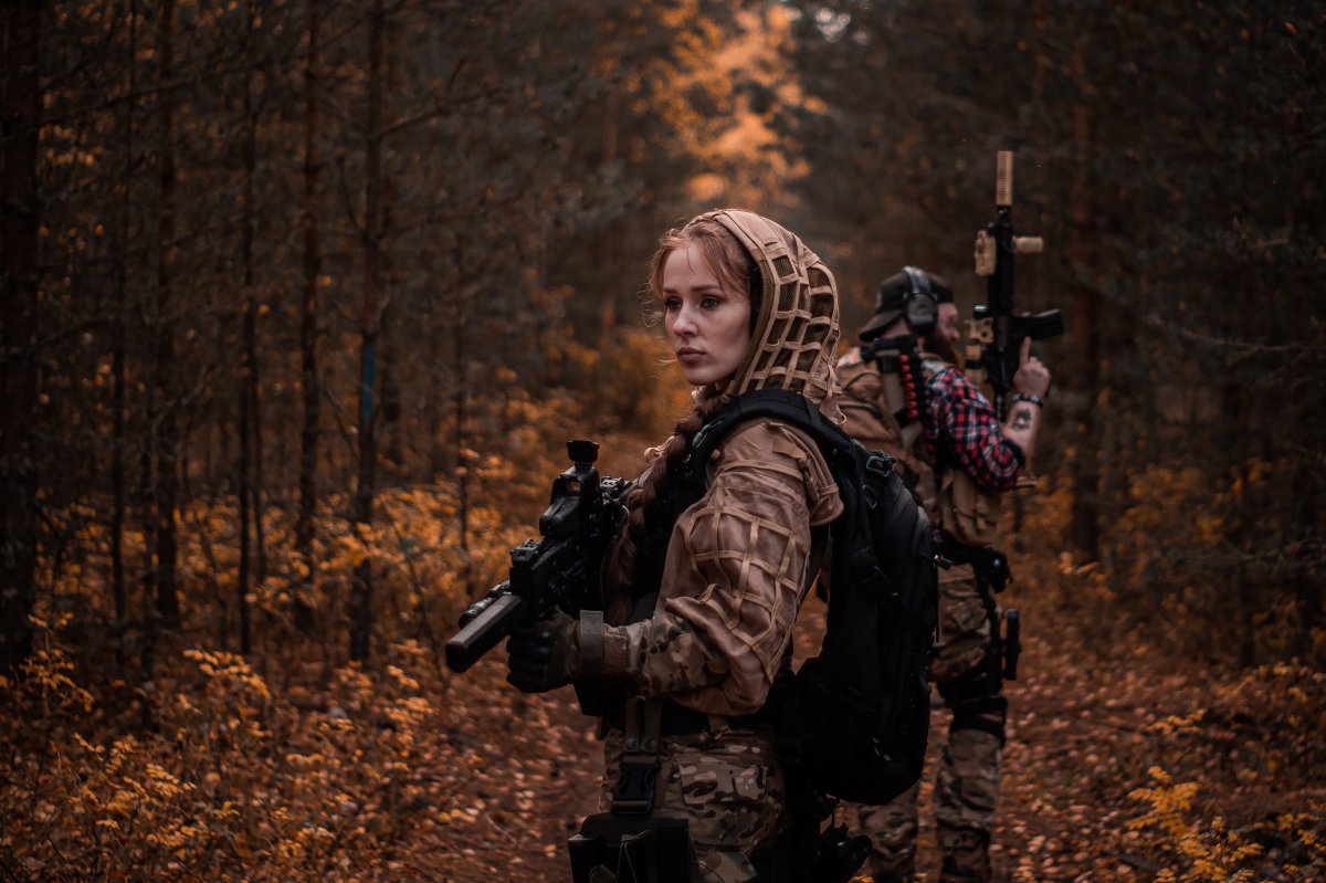 UbisoftRussia's tweet photo. Призраки готовы очистить местность от неприятеля! 💪

@PhoenixNickolas и @Andra_Skela невероятно реалистично вжились в роль! 📸 Егор Ставер

#GhostReconBreakpoint #UbiCommunity https://t.co/jYEBRuON23