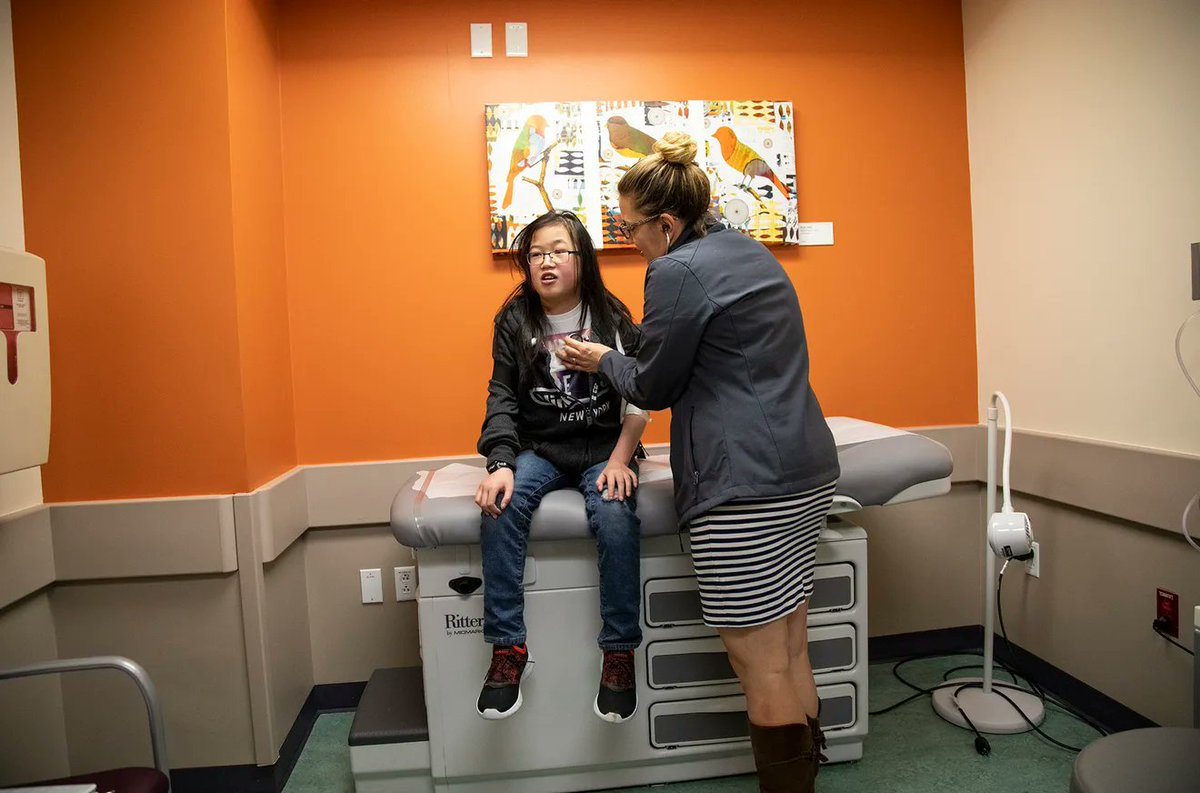 txchapteracc's tweet photo. Texas #HeartDocs + TCACC member Dr. Chesney Castleberry are doing great work at @DellChildrens Texas Center for Pediatric and Congenital Heart Disease. The @statesman wrote about the complex cases + transplant surgeries the team has taken on. Read more: https://t.co/vvzZ5DAsxF https://t.co/FvbMjnAMfN