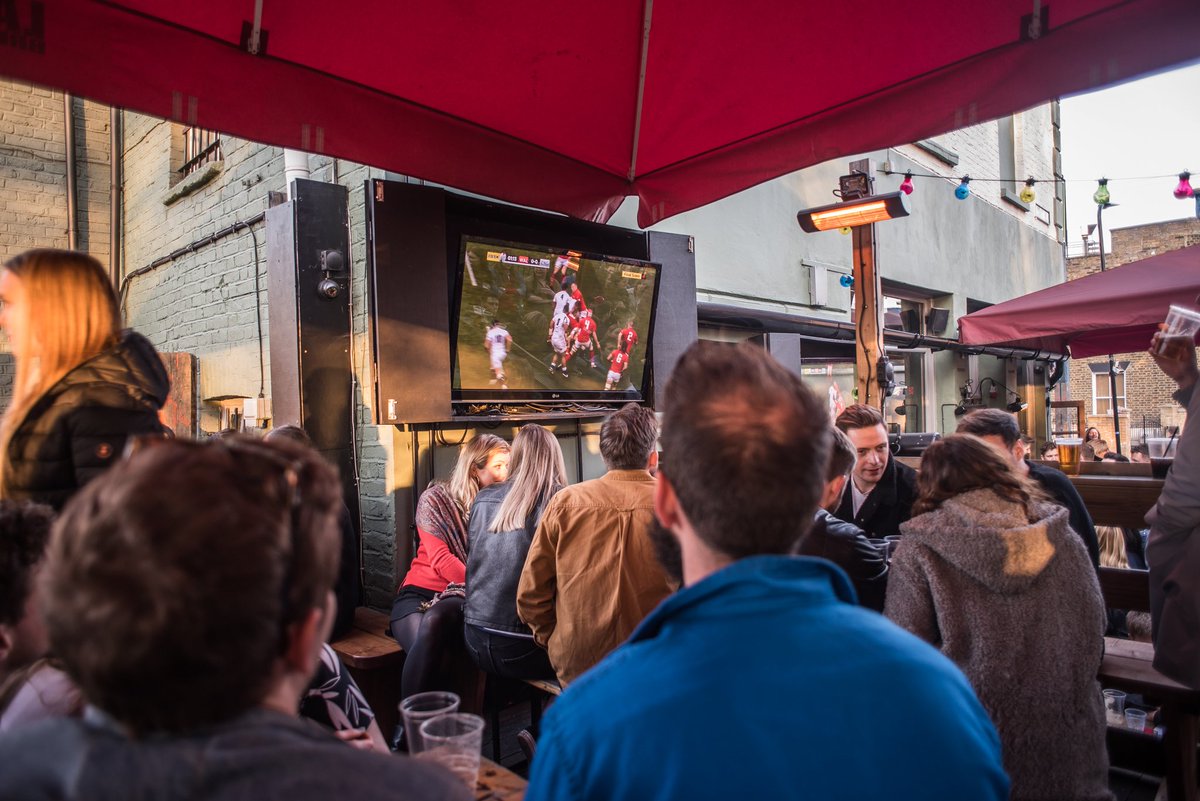 🔜🔜🔜

The Autumn Internationals in the Rugby kick off this weekend!

We'll be showing all of England’s fixtures this month!

🏴󠁧󠁢󠁥󠁮󠁧󠁿 Saturday 6th vs Tonga 3:15pm

🏴󠁧󠁢󠁥󠁮󠁧󠁿 Saturday 13th vs Australia 5:30pm

🏴󠁧󠁢󠁥󠁮󠁧󠁿 Saturday 20th vs South Africa 3:15pm

Bookings via our website!