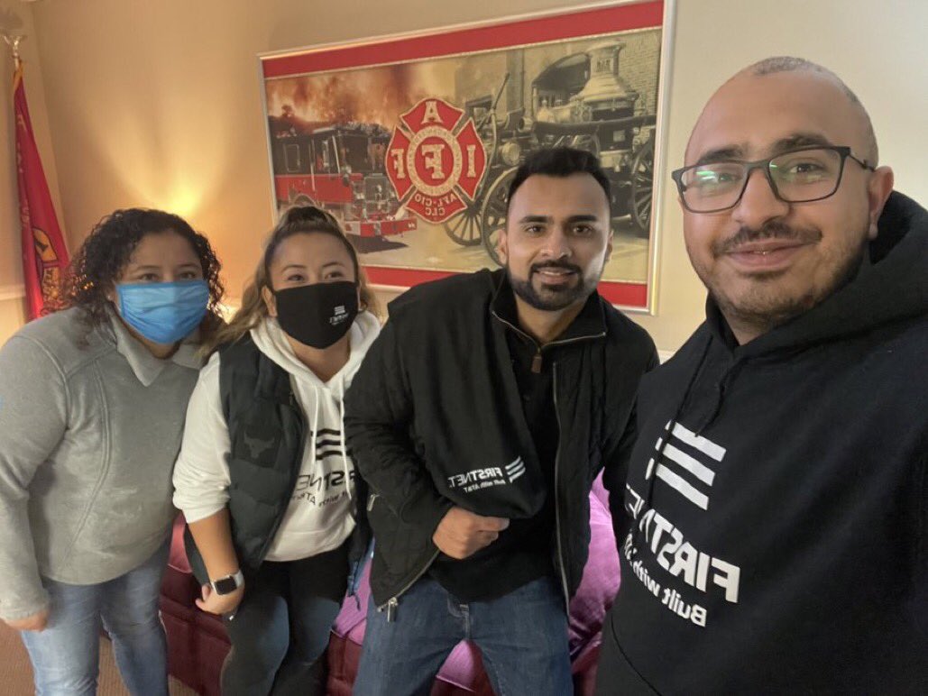 SusanaH414's tweet photo. IAFF event with TS Mobility early this Wednesday morning. Helping first responders make the switch. #SWATsocial #SWATsUp @MillyMil702 @Ciara_Wills @M_kearney33 @malik_ahmed90 @MH267C @Make2dayMatter @404girl https://t.co/mhSkMiUCOM