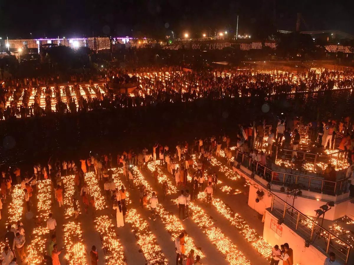 asmitpanda_'s tweet photo. सज गयी मेरे राम की अयोध्या  
जय श्री राम 🙏🏻 #DeepotsavInAyodhya https://t.co/aHRJ7QgdcP