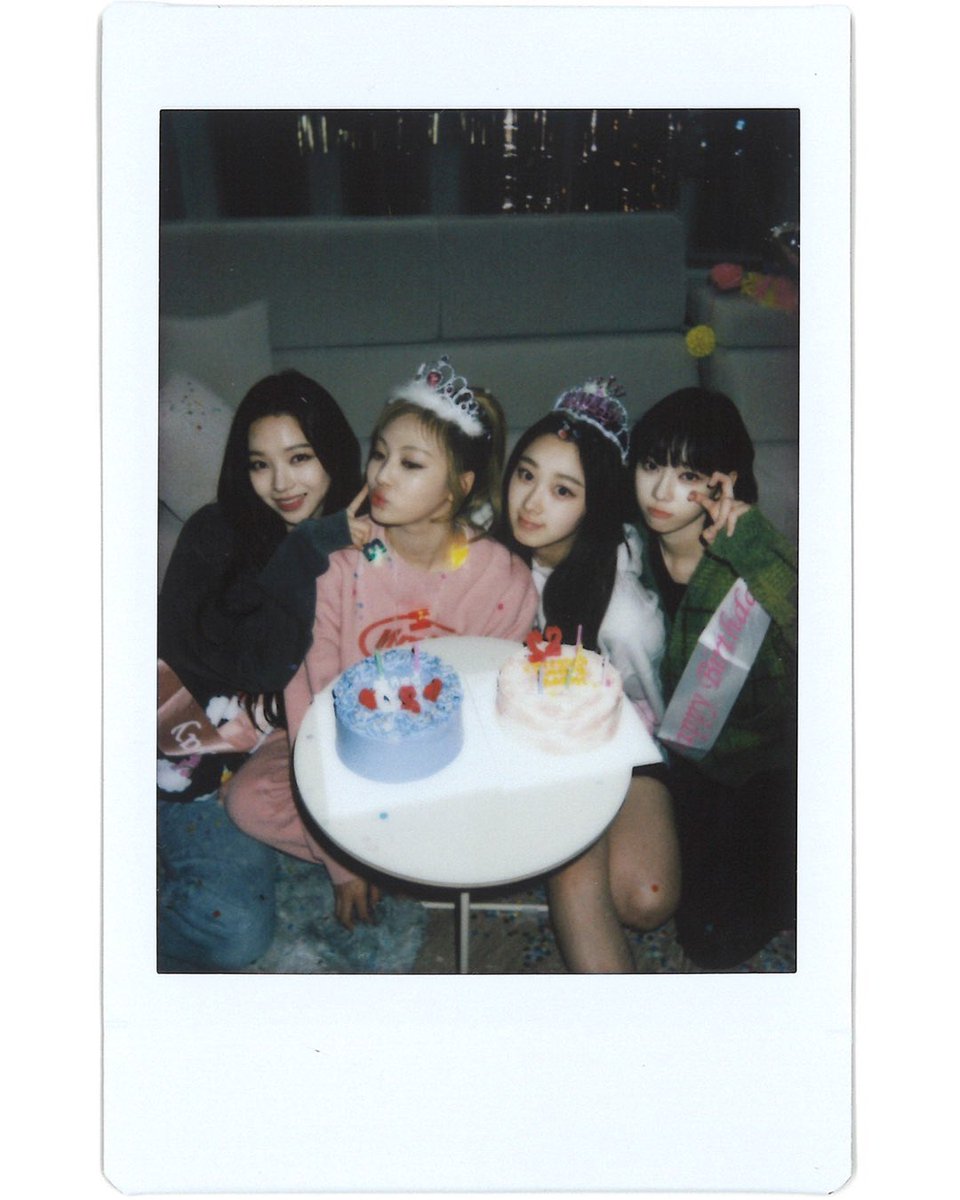 __choze's tweet photo. Memories ❤️🌙⭐️🦋 https://t.co/4dqvXVNx64