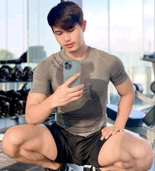 VIPX10GKb6's tweet photo. បេះដូង 69💖 ស្រឡាញ់ប្រុស👬🌷 https://t.co/6JpNUV6TzS