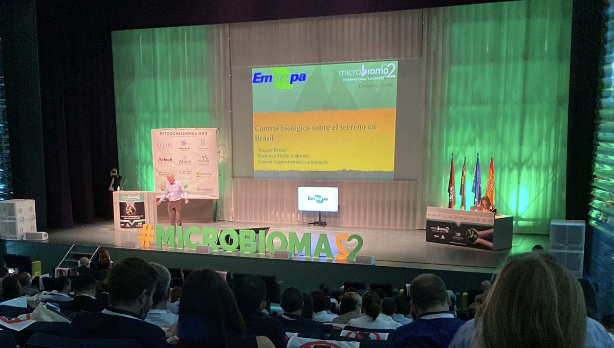 AbbasHC's tweet photo. Interesting insights and trend on the use of microorganisms in agriculture worldwide at #Microbioma2 https://t.co/0SJzBQT4eI