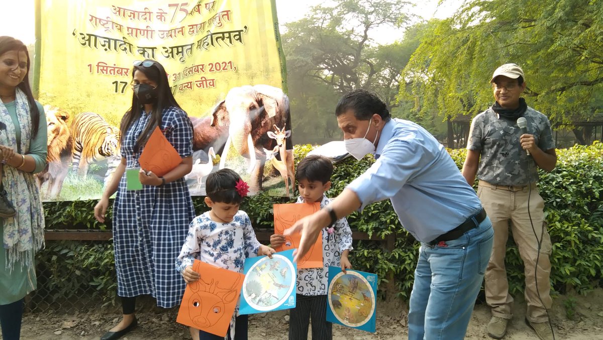 NzpDelhi's tweet photo. #AzadiKaAmritMahotsav : Glimpses of mask making activity organised at #SangaiDeer enclosure. #zoooutreach #learnwithfun #animalmask #ManipurBrowAntleredDeer #DancingDeer
@moefcc
@CZA_Delhi
@waza https://t.co/2doeXRK5Xy