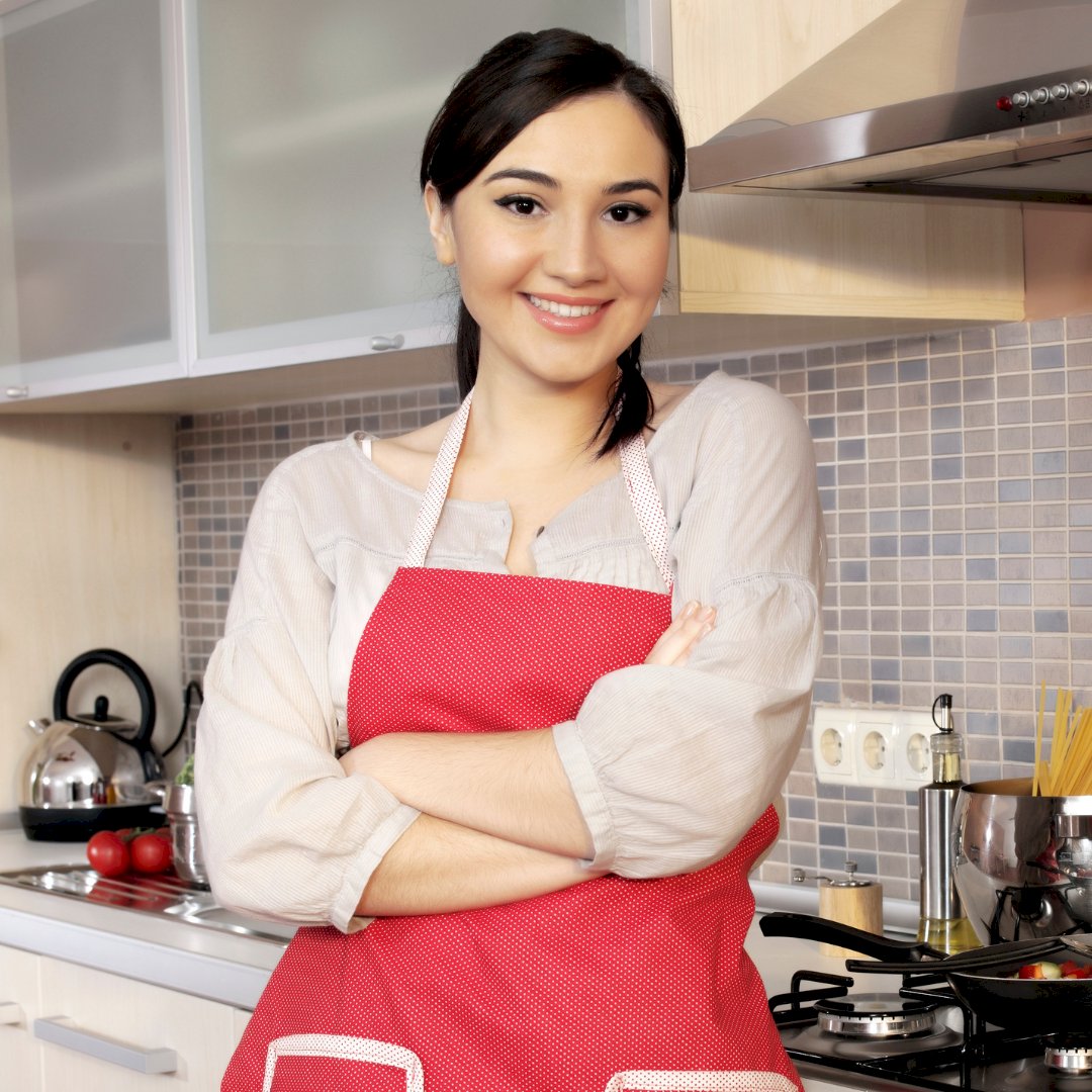 onlinepl's tweet photo. Dzisiaj świętujemy Dzień Gospodyni Domowej 👩‍🦰 czyli kobiet, dzięki którym dom jest przytulnym i przyjemnym miejscem, takim do którego chce się wracać 🏘🧡
Czy to właśnie Ty jesteś jedną z tych cudownych gospodyń? https://t.co/xdf5PMME4C