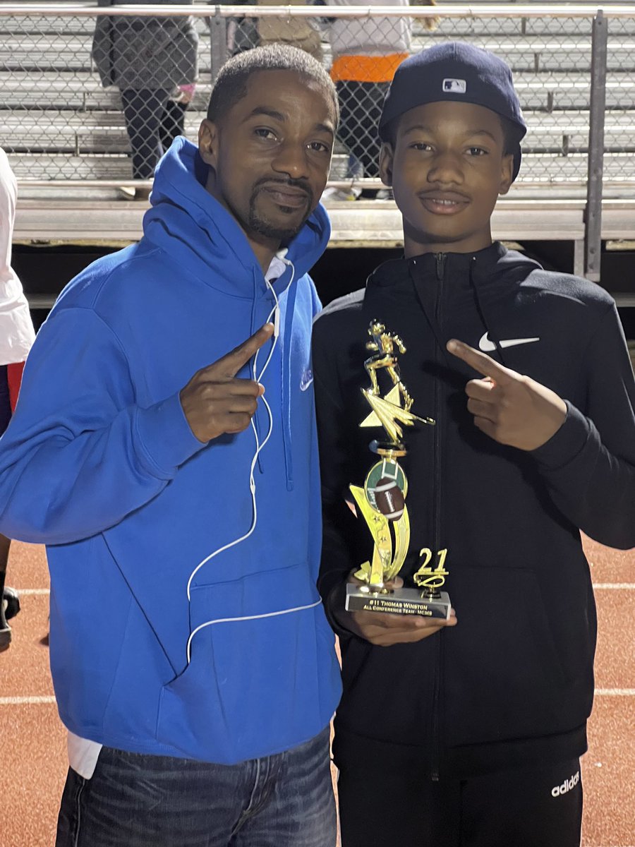 tomtomthegifted's tweet photo. Shout out to my teammates and coaches and trainers and parents who help make it possible for me to make the Douglas County All-Conference team. Douglas County has one of the toughest middle school leagues in Georgia so this is definitely an honor. #qb1 #quarterback #bestincounty https://t.co/lwjjmTpzOA
