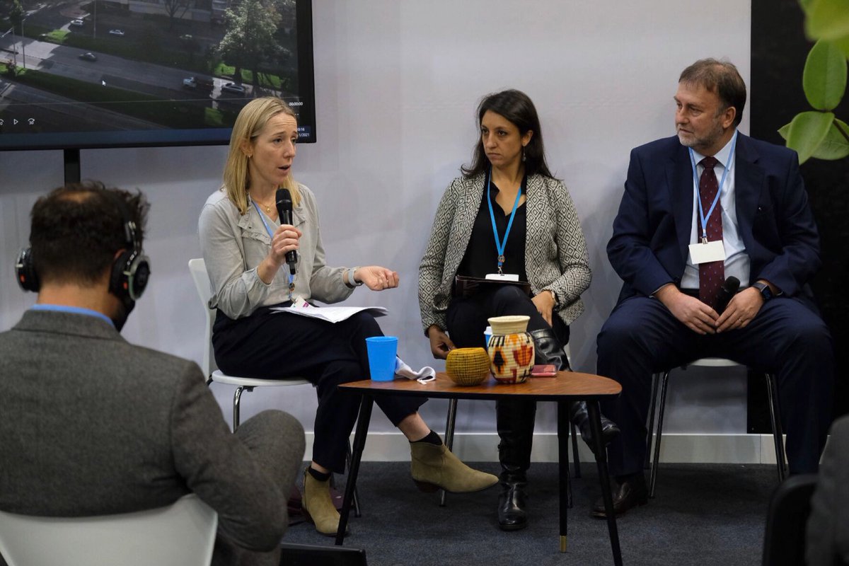 TransformaGlob's tweet photo. 👉🏽4️⃣día #COP26 #FinanceDay. 
#Transforma participó del evento ‘Colaboración conjunta en crecimiento limpio y carbono neutralidad #GreeningFinance’ y compartió desafíos y logros producto del proyecto @CCADI, financiado por el programa #UKPACT, del #BEIS (1/4) https://t.co/kp1mQarUTW