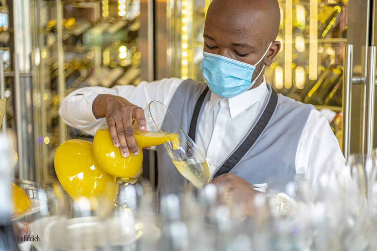 Make magic with bottomless <a href="/HendricksGin/">HENDRICK'S GIN</a> and Mimosas at the Magical Sunday Brunch November 7th.