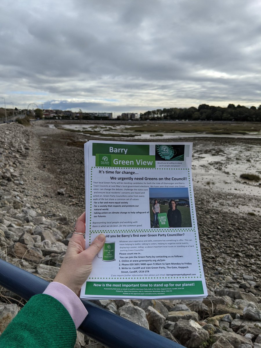GreenPartyBarry's tweet photo. Our leafletting teams have been pounding the streets today! Spreading the word and sharing the best view in Barry. #BarryGreenView @WalesGreenParty @cardiffgreens https://t.co/5K0d08JKpB