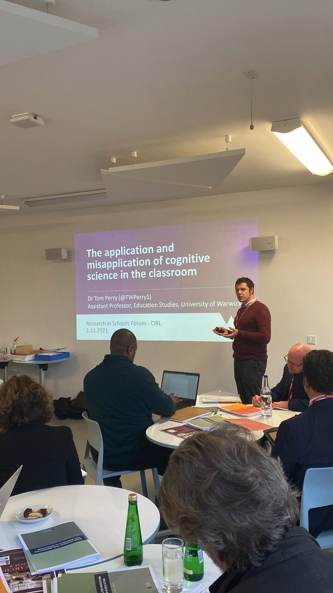 Eton_CIRL's tweet photo. #research in #schools forum kicking off with @TWPerry1 #cognitive #science #professionaldevelopment #edutwitter https://t.co/m8M30yOykI