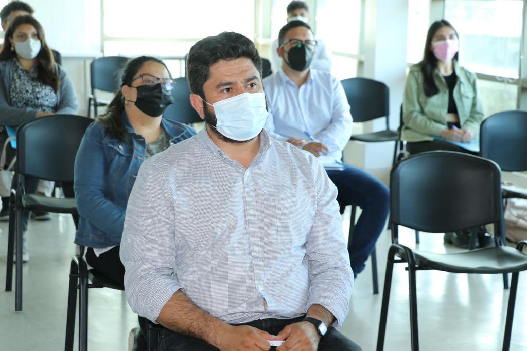 rtalcahuano's tweet photo. [Capacitacion] Ya comenzamos con nuestro curso de Gestión del riesgo. 
Riesgo, terremotos, tsunamis, incendios forestales, seguridad y uso extintores.

Abiertas inscripciones para la segunda versión el 16, 17 y 18 de Noviembre. 

Inscríbete y participa. 

https://t.co/zXONkQgp93 https://t.co/s2iNa8Dlq4