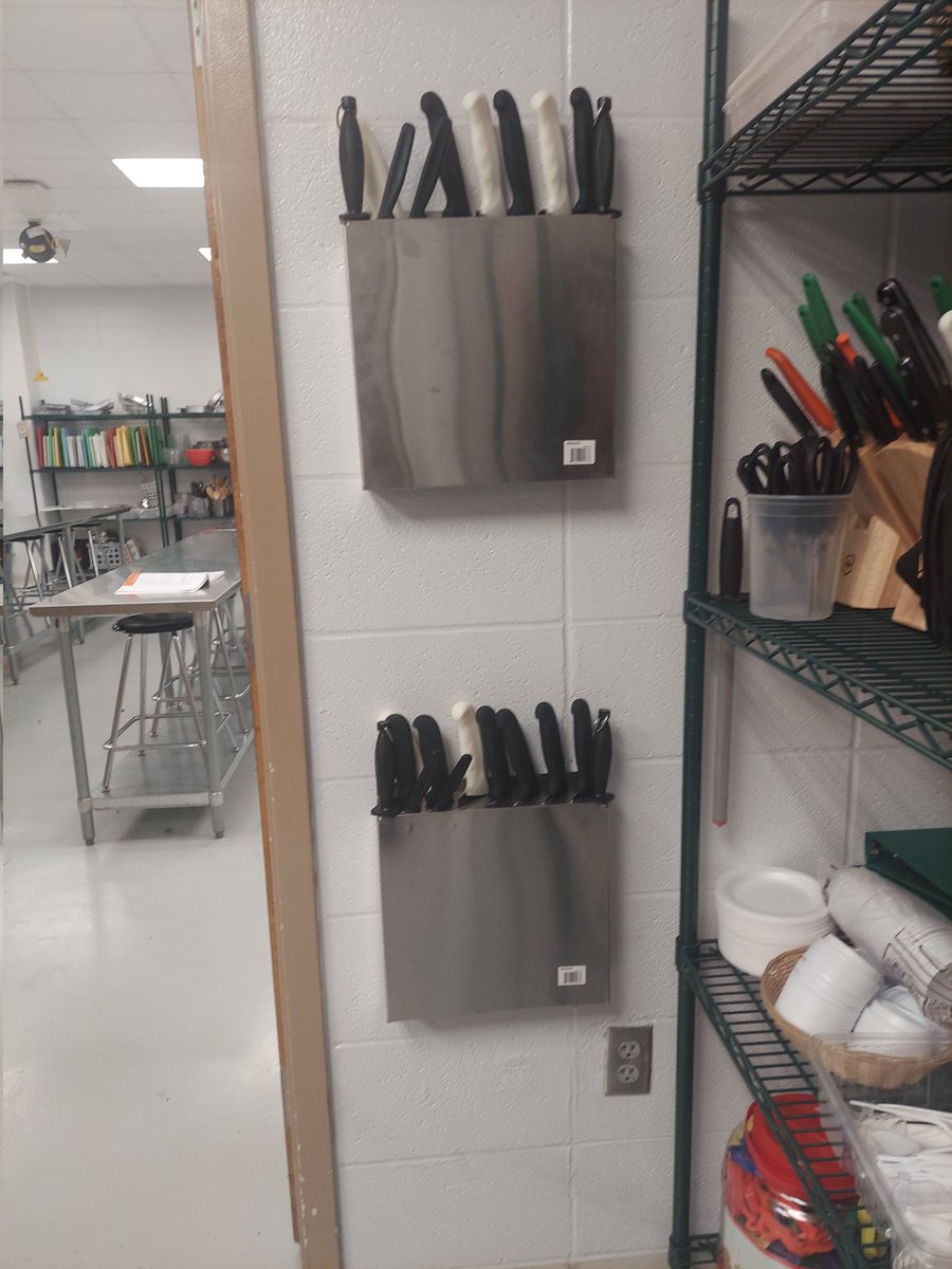 Iroquois Culinary Arts (@artsiroquois) on Twitter photo We got brand new knife wall mounts installed today! Now we can keep our knives sharp and safe 😊🔪 <a href="/IROQUOIS_HS/">IROQUOIS HIGH SCHOOL</a> <a href="/TaulToetta/">Dr. Toetta Taul</a> We got brand new knife wall mounts installed today! Now we can keep our knives sharp and safe 😊🔪 <a href="/IROQUOIS_HS/">IROQUOIS HIGH SCHOOL</a> <a href="/TaulToetta/">Dr. Toetta Taul</a>