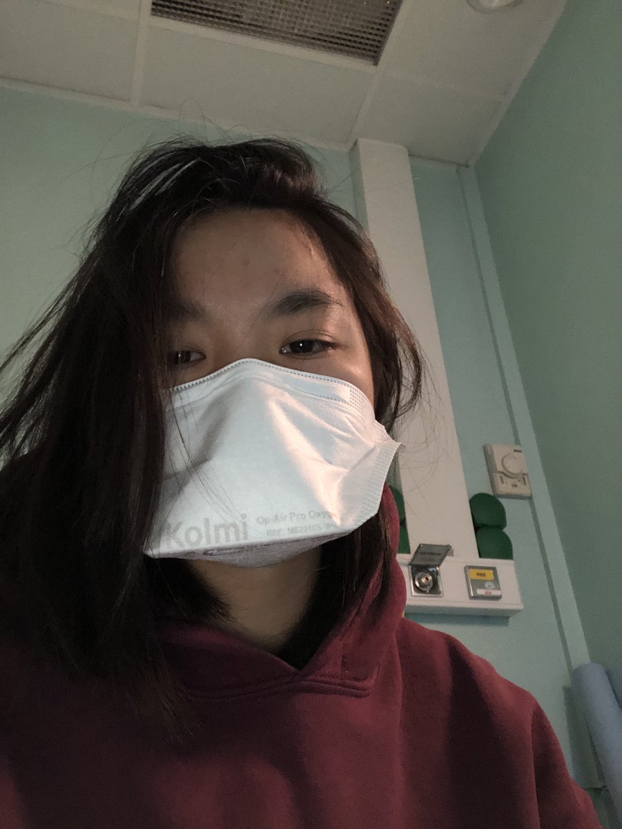 ____jody's tweet photo. Aujourd’hui, ça fait un an que j’ai donné mes cheveux pour les personnes atteintes du cancer.

Aujourd’hui, ça fait neuf mois que j’ai commencé la chimio.

Et aujourd’hui, ça fait quatre mois que j’ai terminé mes traitements. 

Ça en fait des histoires à raconter. https://t.co/PwefVXtzPM