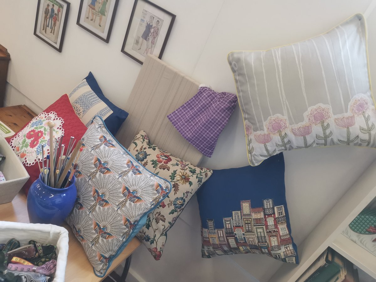 Our Wythenshawe Emporium is back open tomorrow with lots of fine furniture, fashion, collectables, craft items and potential stocking fillers. For store info visit: bit.ly/3CUN7is

#CharityShopping