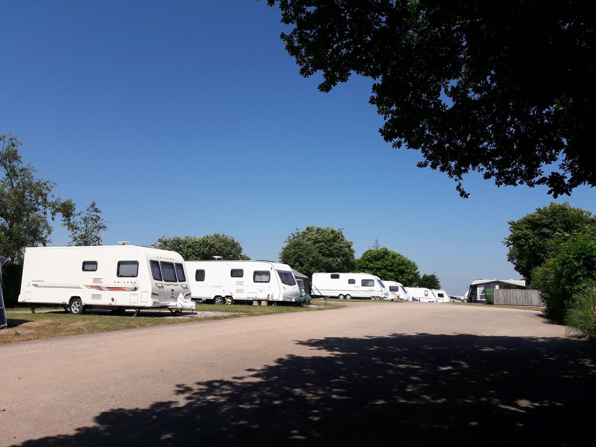 aroundaboutbrit's tweet photo. 👍 Guest Review: "We go here every year for our holiday. Everyone is so friendly & helpful. The site is very clean, tidy & well maintained. Can't wait to return."
https://t.co/dBWBG4T02i
#Camping #Touring #StaticCaravan #FamilyHoliday #Pets #GuestReview #Marldon #Paignton #Devon https://t.co/YRDvyaIkFp