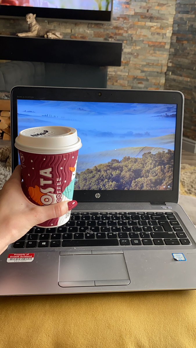 EnableHollie's tweet photo. Lunch time Costa run complete. Now to organise paperwork for all our new starts on Employability Fund. Happy hump day ☕️📝 https://t.co/vuHFjXkJdG
