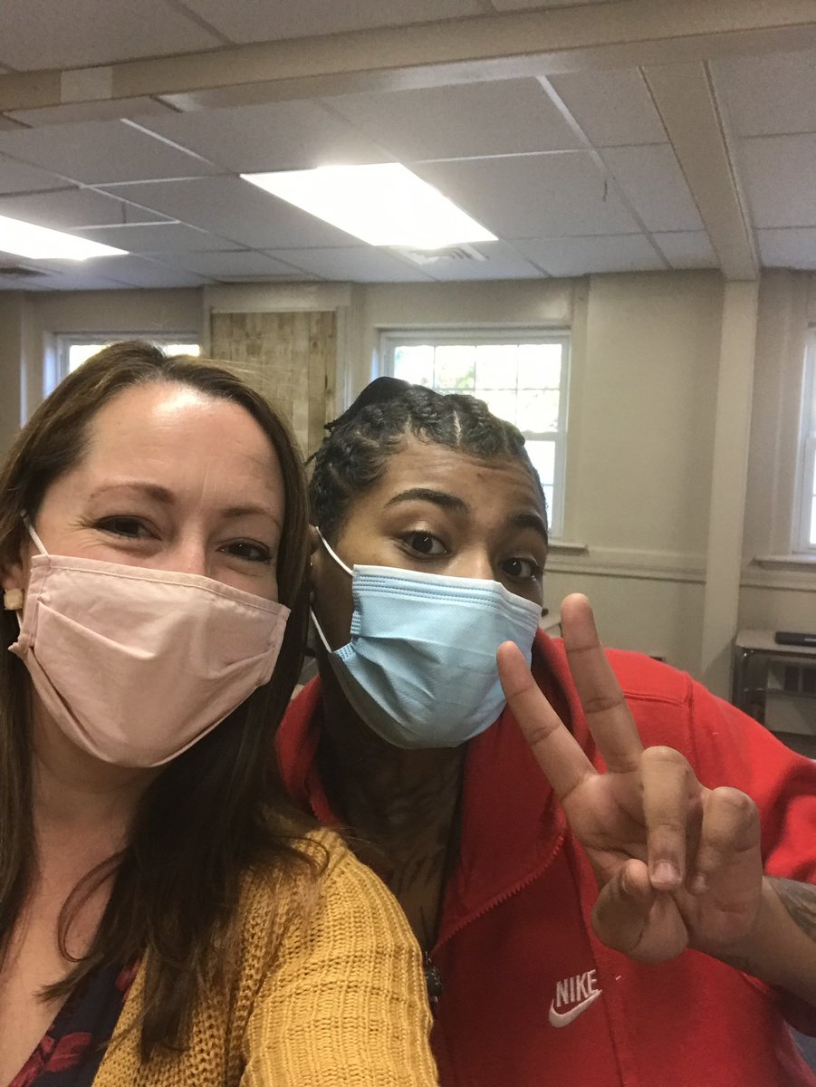 Day maker! Love when graduates come back to Thayer to tell us how well they’re doing ❤️