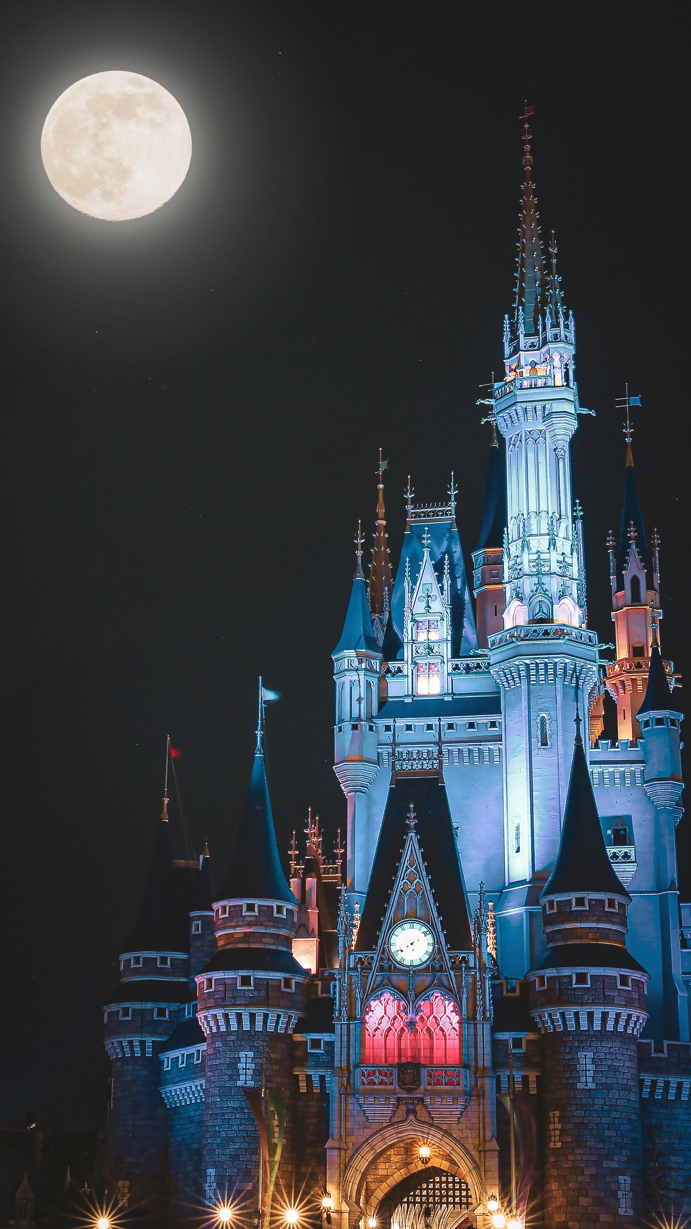 Daiki 壁紙サイズに切り取った 東京ディズニーランドの穏やかな夜の風景 T Co Jbl9achhid Twitter