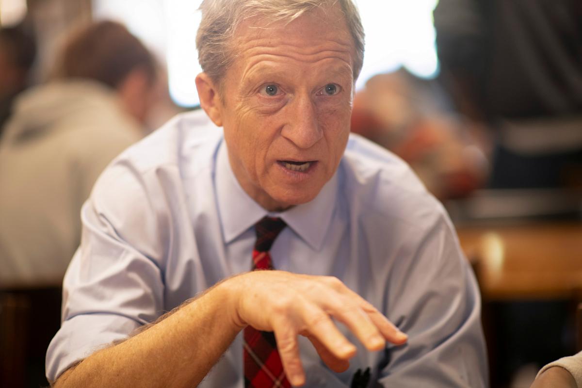 YahooFinance's tweet photo. Billionaire Tom Steyer: Capitalism has taken world to 'brink of climate disaster' https://t.co/12yaMUuDbo by @MaxZahn_ and @serwer https://t.co/3v3UgGl5SZ