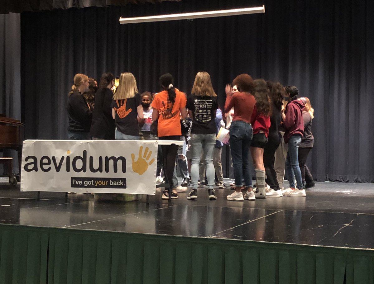 JasonKatz14's tweet photo. SMS &amp; SHS representing SYCSD at The Aevidum Talk Workshop at CYMS. It’s an exciting and powerful day!
#Aevidum #IveGotYourBack #SMS #SHS #SYCSD https://t.co/uI1ApyTKdP