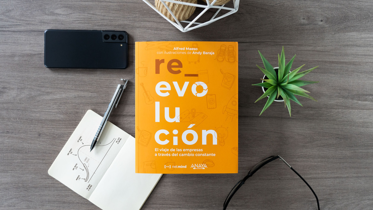 'Re_evolución. El viaje de las empresas a través del cambio constante', de <a href="/Amaeso/">Alfred Maeso</a>, te descubre el camino que tu empresa debe seguir para sobrevivir a este mundo, las claves para hacerlo con éxito y cómo impulsar el cambio a través de las personas. ♻💪
👉 bit.ly/3g9rgdA