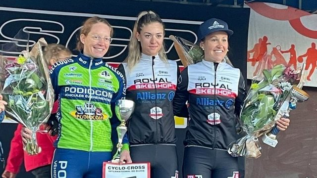 les_contamines's tweet photo. 📣Performance de Contaminards : Bravo à @marinestrapp, notre athlète🚴made in les #Contamines, pour sa 3ème place au Cyclo Cross UCI de Dijon le week-end dernier ! 👏 https://t.co/OWGLxTnyJF