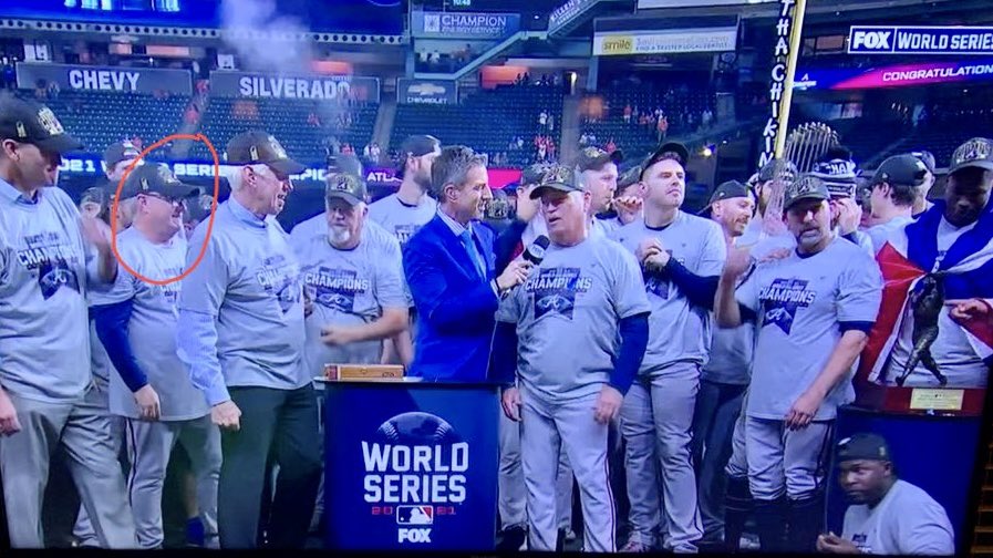csurvivor89's tweet photo. The man circled is the Atlanta @Braves Hitting Coach, Kevin Seitzer. Remember him, @Royals fans? Way to go! You did good, real good! #AlwaysRoyals #WorldSeries https://t.co/LD5YOr9BTy