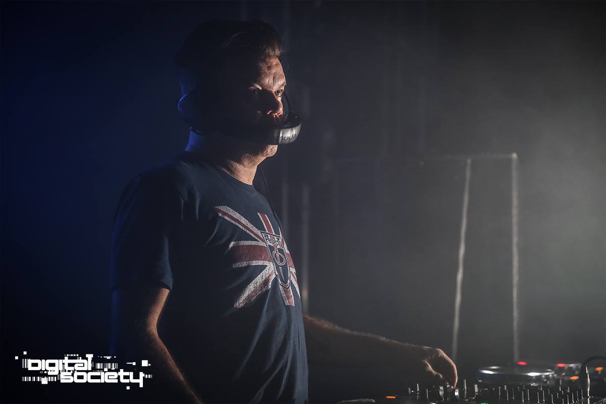 Perfecto Records (@perfectorecords) on Twitter photo Your ultimate guide in the world of progressive house 😎🎧
The Perfecto Black playlist:
▶️ perfecto.complete.me/blackplaylist
New adds: <a href="/yuriyfromrussia/">Yuriy From Russia</a> | @pavelkhvaleev | <a href="/Lane8music/">Lane 8</a> | <a href="/estivamusic/">ESTIVΛ</a> | <a href="/SpadaMusic/">Spada 🎵</a> | <a href="/Cristophmusic/">Cristoph</a> | <a href="/artchemusic/">ARTCHE</a> | <a href="/weareAnden/">Anden</a> | <a href="/FastDistance/">Fast Distance / Dokho</a> | <a href="/SoundQuelle/">Sound Quelle</a> Your ultimate guide in the world of progressive house 😎🎧
The Perfecto Black playlist:
▶️ perfecto.complete.me/blackplaylist
New adds: <a href="/yuriyfromrussia/">Yuriy From Russia</a> | @pavelkhvaleev | <a href="/Lane8music/">Lane 8</a> | <a href="/estivamusic/">ESTIVΛ</a> | <a href="/SpadaMusic/">Spada 🎵</a> | <a href="/Cristophmusic/">Cristoph</a> | <a href="/artchemusic/">ARTCHE</a> | <a href="/weareAnden/">Anden</a> | <a href="/FastDistance/">Fast Distance / Dokho</a> | <a href="/SoundQuelle/">Sound Quelle</a>
