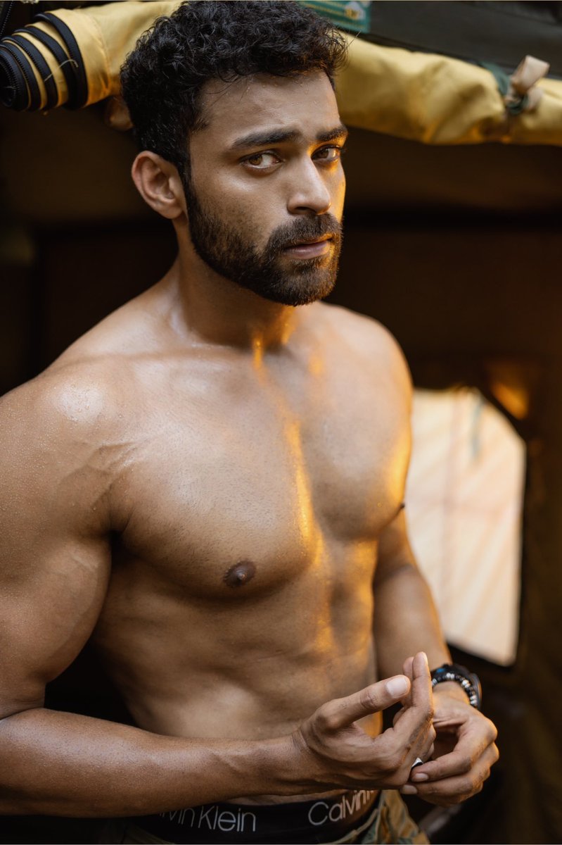 ImShivaKonakala's tweet photo. The H-U-L-K ing Snaps of Stunner Mega Prince @IAmVarunTej โค๏ธ๐ฅ
This time he is determined to serve a Kickasss PUNCH ๐ at Boxoffice with #Ghani๐ฅ
Hats off to you dear #Varun anna for your great efforts and immense Passion towards cinema
Looking forward #GhaniOnDec3rd https://t.co/fvRU5UIlx4