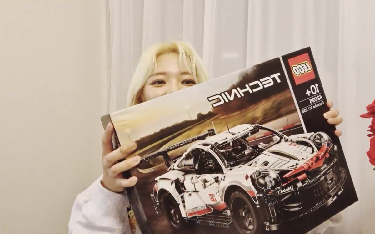 guureisan's tweet photo. Her love for Lego, she’s so cute 🥰 https://t.co/tNYqL2vePa