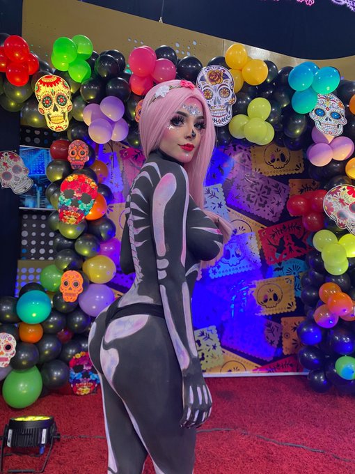 Dia de 👀 https://t.co/dowpf2WGK7