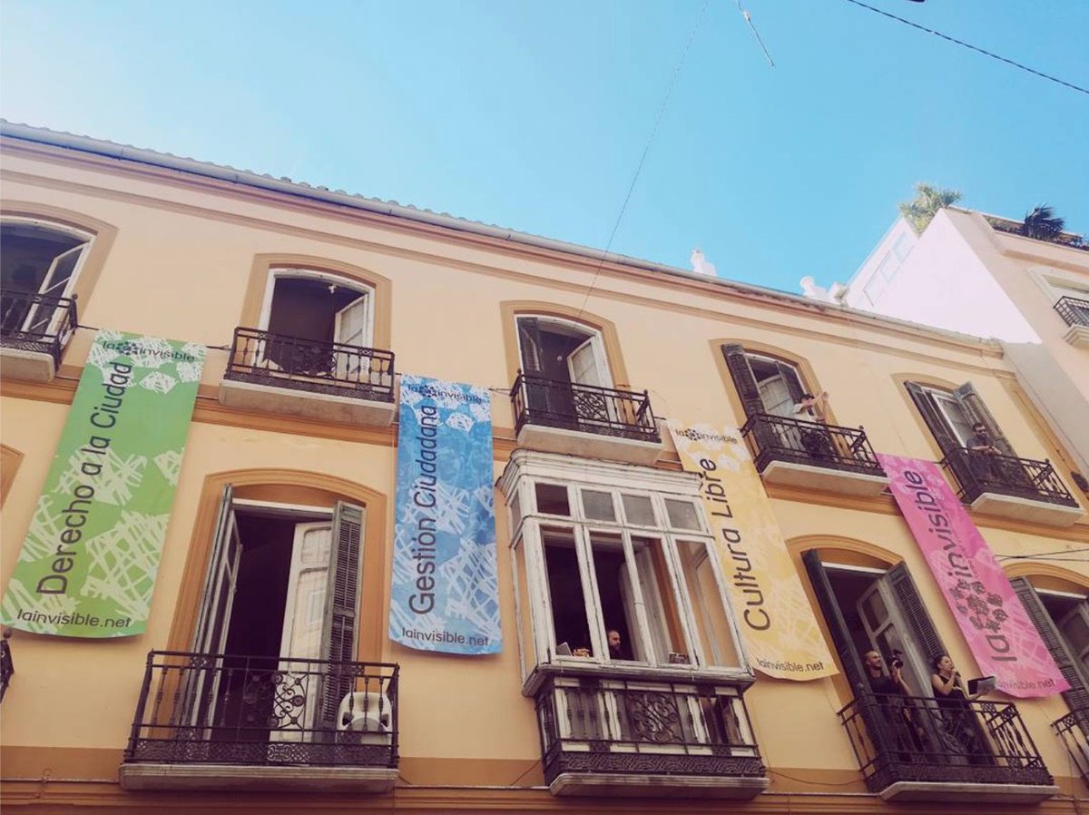 LaCasaInvisible's tweet photo. La Invisible anuncia movilizaciones para defender un proyecto de rehabilitación que permita su continuidad ante el anuncio de desalojo por parte del Ayuntamiento de Málaga

Aquí nuestro comunicado 👇
https://t.co/b82X0h175A

La Invisible #MásVivaQueNunca #LaInviSeCuida https://t.co/3b6xvqtBE0