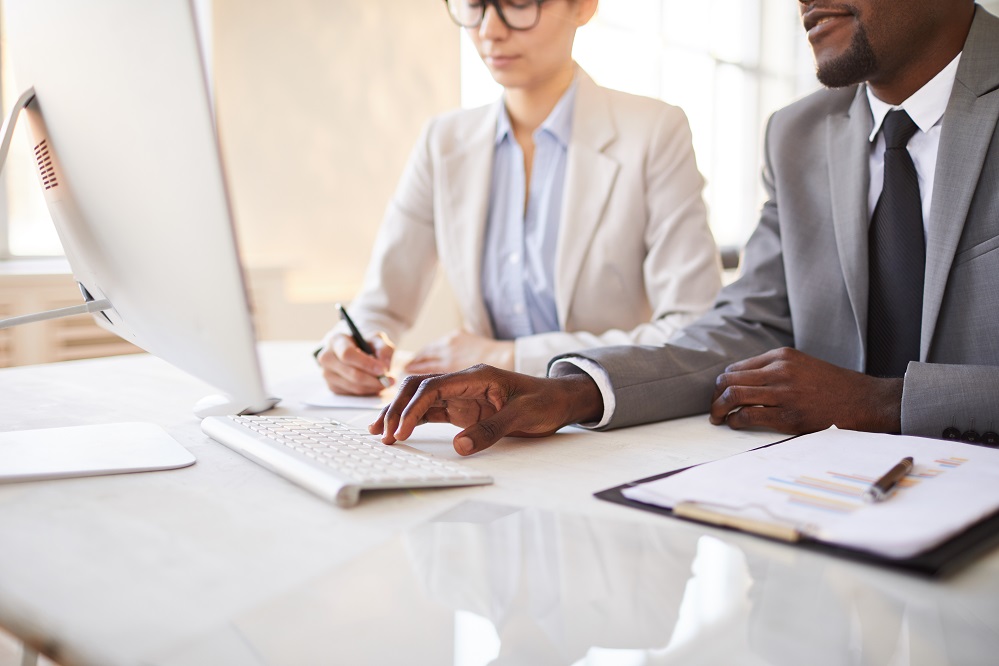 RealEstateDash's tweet image. 5 Ways to Boost Productivity in your #CRE Business

&quot;...you can set up yourself..., but that can take a lot of trial &amp;amp; error, time, and other resources away from your business. Instead...&quot;

Read more: realdash.com/news/5-ways-to…

#commercialrealestate #cresoftware #cretrends