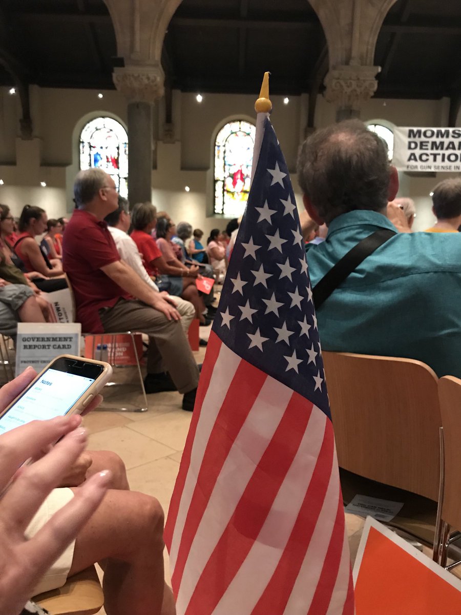 We can protect all lives and feel safe everywhere . We’ve made real progress, but today’s SCOTUS case puts that at risk.
The NRA’s extreme agenda threatens our constitutional rights &amp; safety — the Supreme Court must reject it. #GunLawsSaveLives ⁦<a href="/MomsDemand/">Moms Demand Action</a>⁩