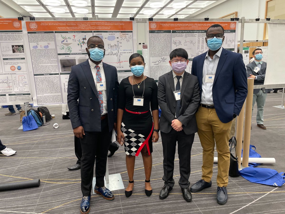 isaiah_odeyemi's tweet photo. #SWRM2021 was a success. It was a great pleasure spreading the gospel of science with this amazing team @DrStelling @StellingLab @UTDallas_CGSA @UTDallasChemBio @UTDCometLife @UTDResearch @UT_Dallas https://t.co/ppkfo1TLOG