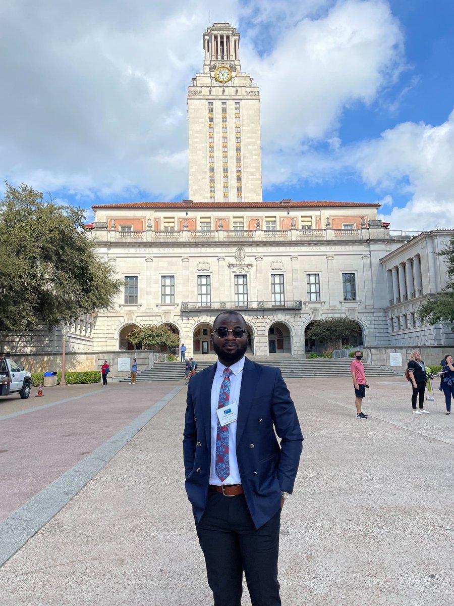 isaiah_odeyemi's tweet photo. #SWRM2021 was a success. It was a great pleasure spreading the gospel of science with this amazing team @DrStelling @StellingLab @UTDallas_CGSA @UTDallasChemBio @UTDCometLife @UTDResearch @UT_Dallas https://t.co/ppkfo1TLOG
