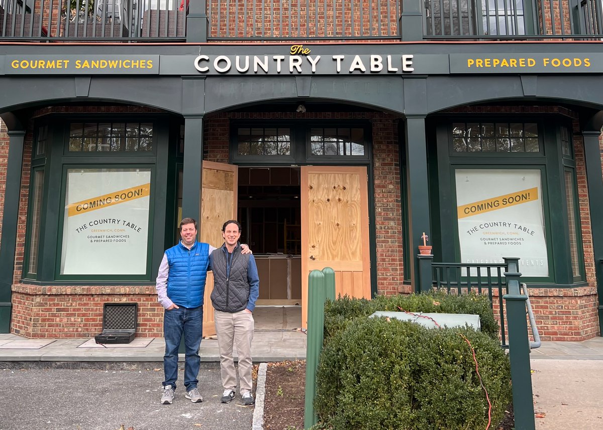 countrytable_ct's tweet photo. Hey Greenwich - we're one step closer.  Our signs are up! https://t.co/yyce5T5S2c