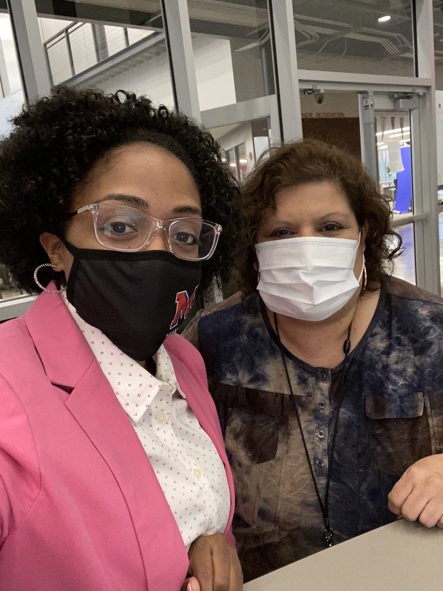 JessikaHearne's tweet photo. #MSHS #WorkshopWednesday #PLC #StudentTasksFocus #AlignInstruction #TiedToTheContent #EarlyBirdProfessionalLearning @SpencerAndreD @MikePerkins_PLC @AlejandroGongo1 #Commitment #Dedication #AnythingForOurScholars #MakeAnImpact #WeLoveOurScholars #ManorSeniorHighSchool https://t.co/FJV6nGytd7