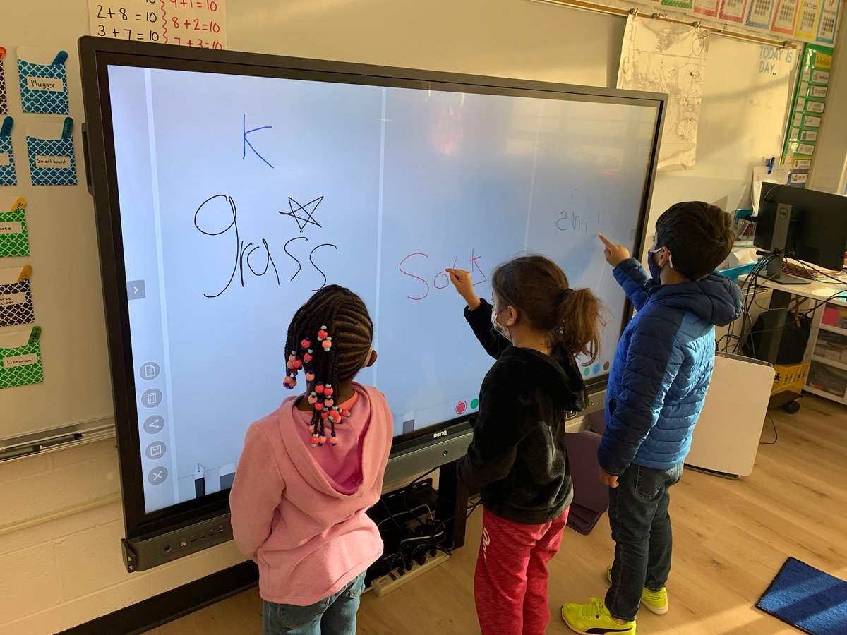 First day piloting our new @BenQAmerica #interactivewhiteboards with motorized mounts! #iwb #edtech #edtechat #edchat