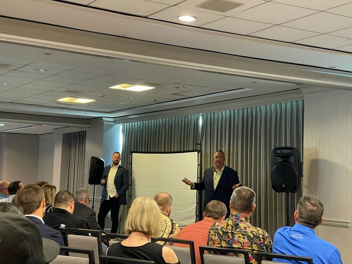 StakWise's tweet photo. The Killing Commercial Bootcamp is underway!  David Carothers and James Jenkins have the event off to a great start!
#killingcommercial #killingcommercialbootcamp https://t.co/JH9dBigpwv