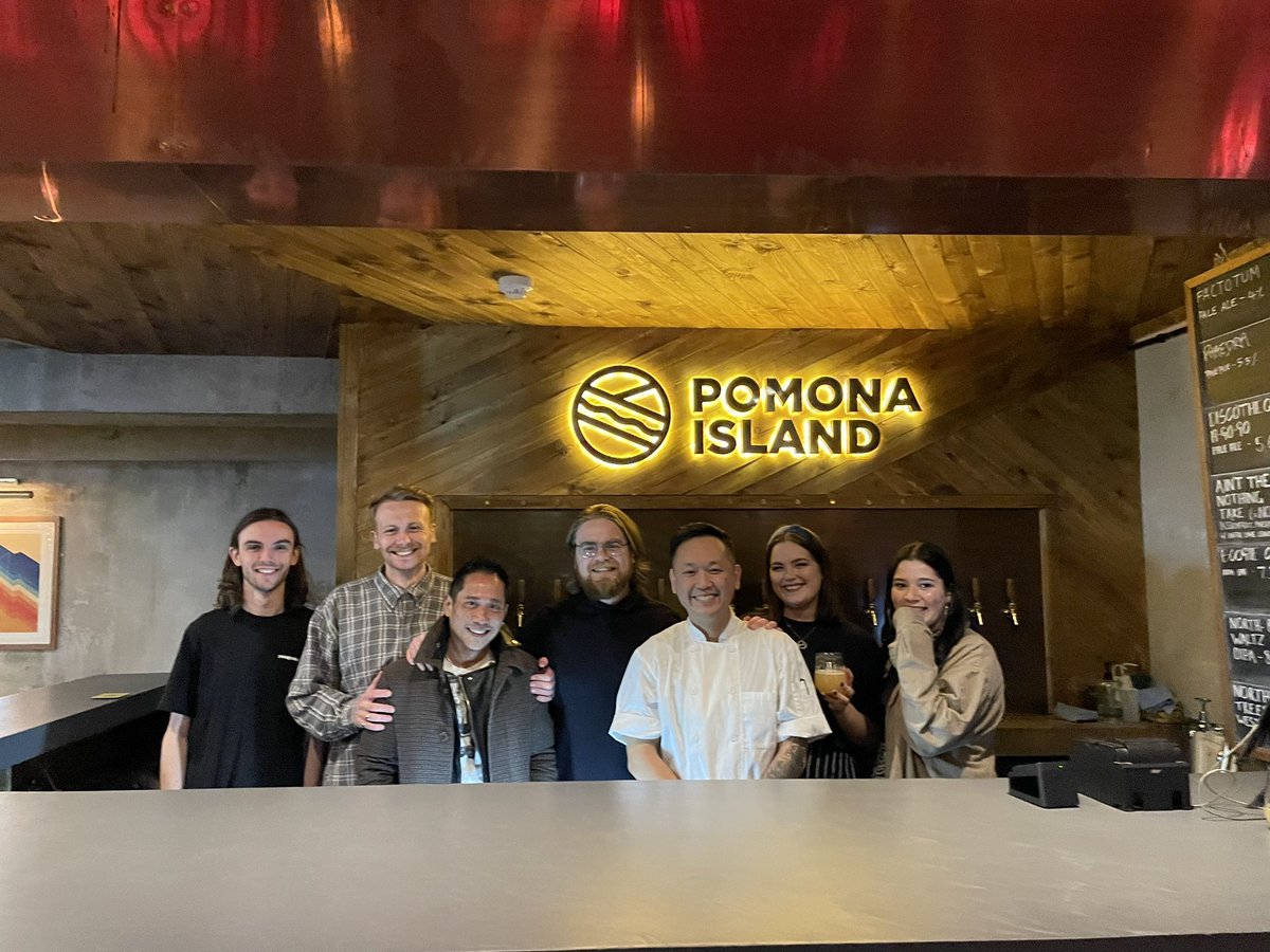 What a lovely little night that was then eh? 👍

We had a lovely little world vegan day celebration with our buds <a href="/MiandPho/">Mi & Pho</a> 🌱

Thank you to all that came down and enjoyed all the silly delicious food and beer we had for you all! 🍻

#worldveganday