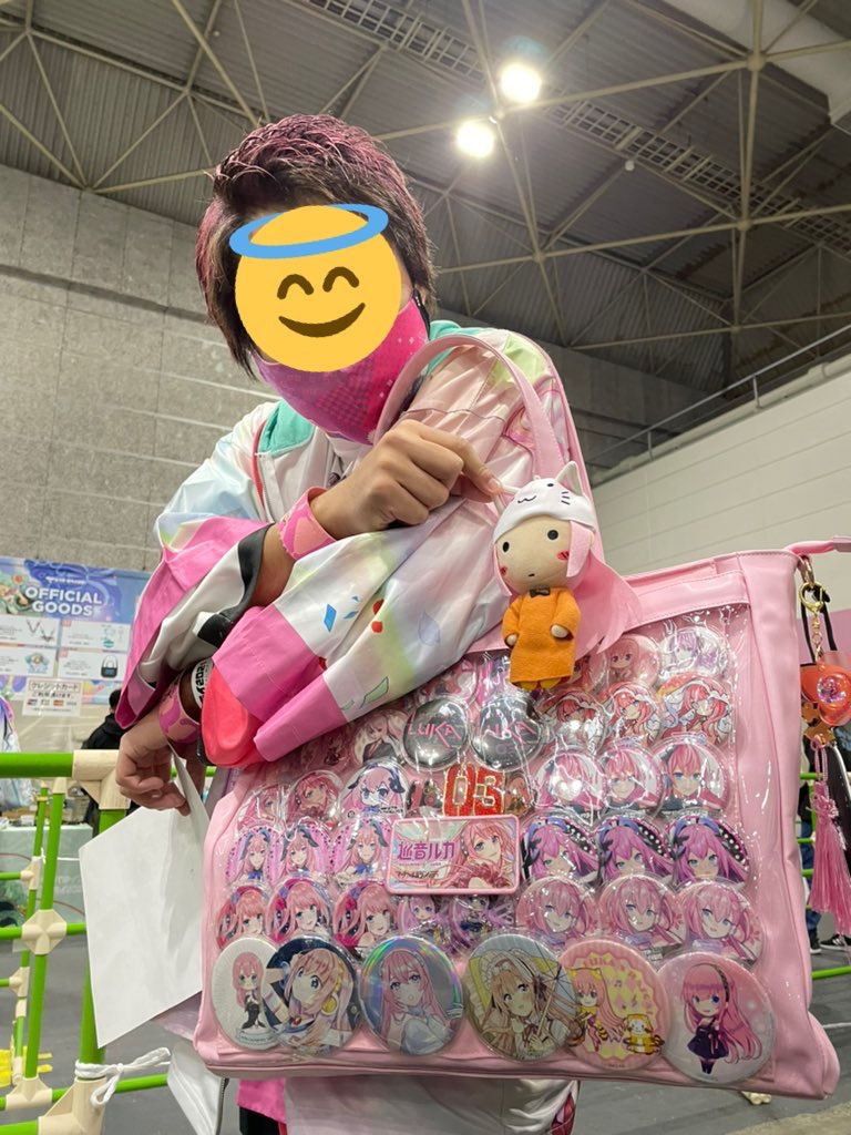 巡音ルカが大好きな一般男性です。 痛バ持ちながら東京公演は金・土