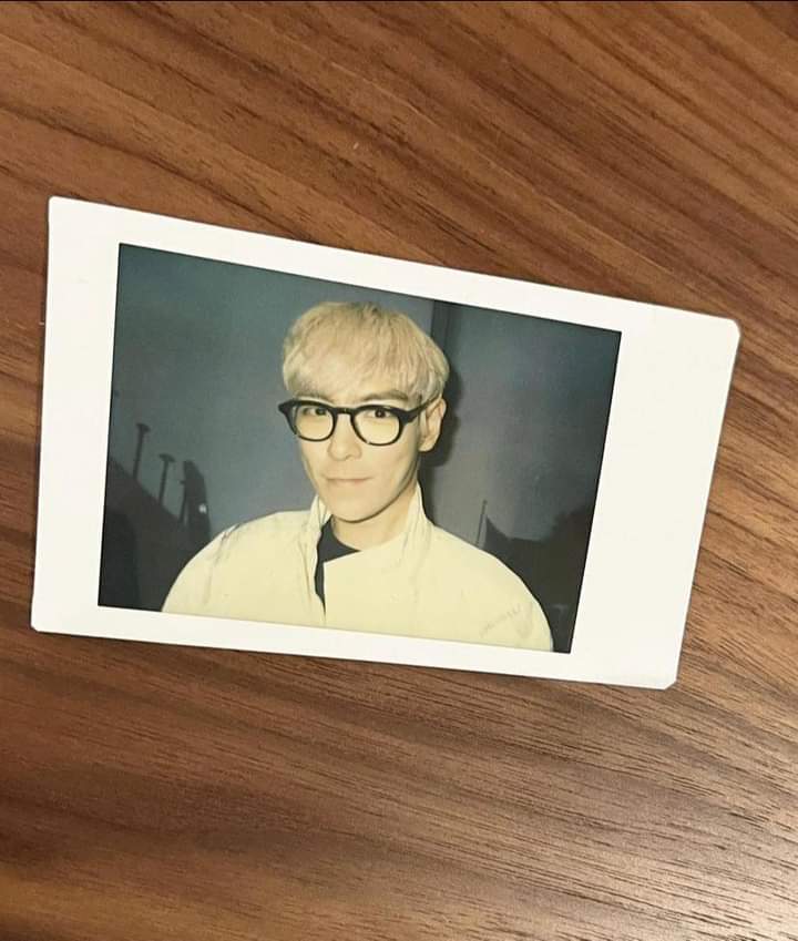 #KingTTTOPDay 
TURN IT UP LOUD FOR TTTOP
Happy Birthday Oppa❤
Saranghaeyo💛