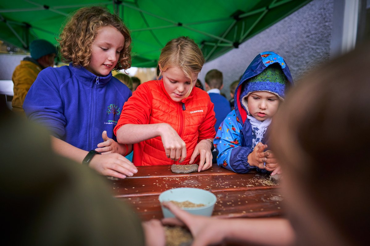NTSonline's tweet photo. With world leaders gathered in Glasgow for #COP26, children from Perthshire and Glasgow are getting ready to raise their voices and welcome a special guest on the banks of the River Clyde.

All will be revealed tomorrow! #WeAreMighty

📷Fraser Band https://t.co/xo4q8lLlc2