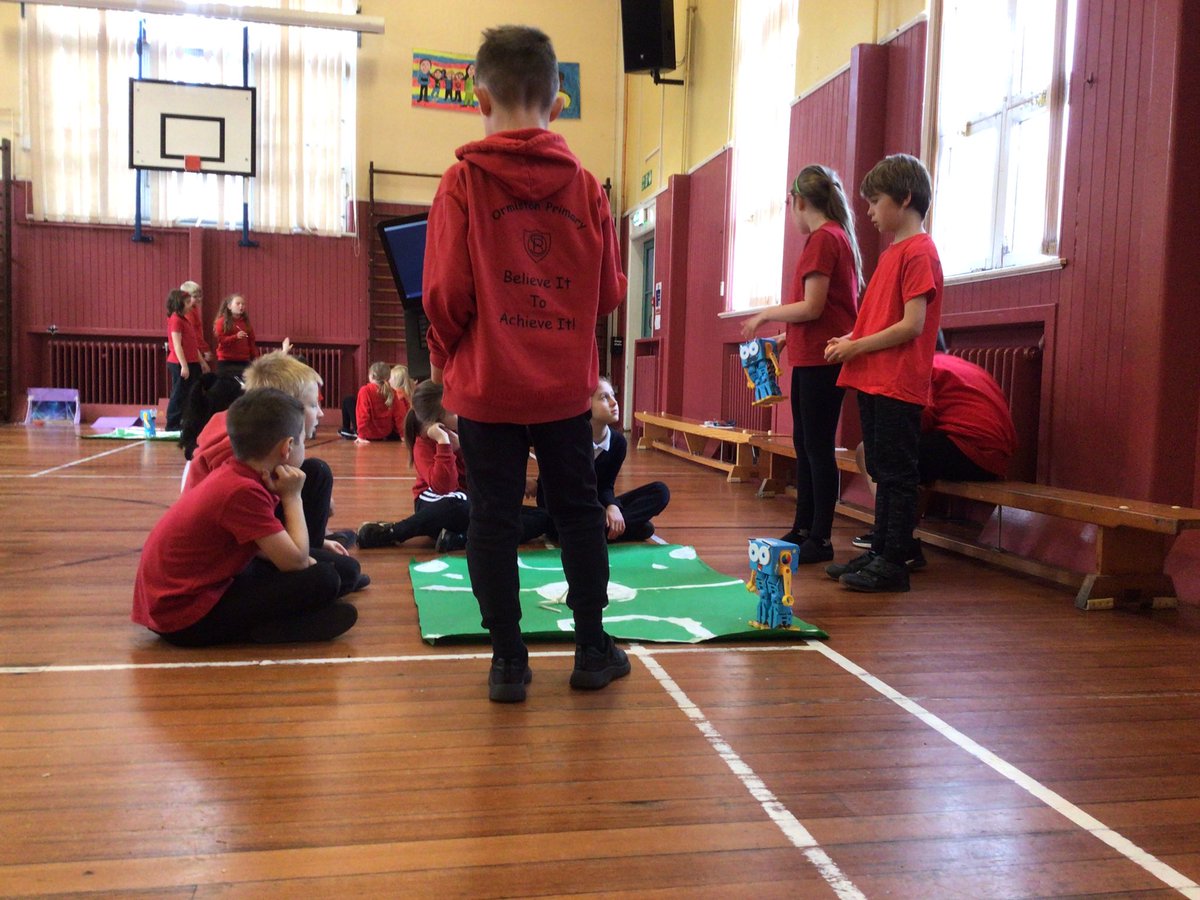 P5 have been amazing at teaching p4and p2 about how to use the Marty’s <a href="/DigiLeader_Scot/">Digital Leaders Scotland</a> # digileaderlearn