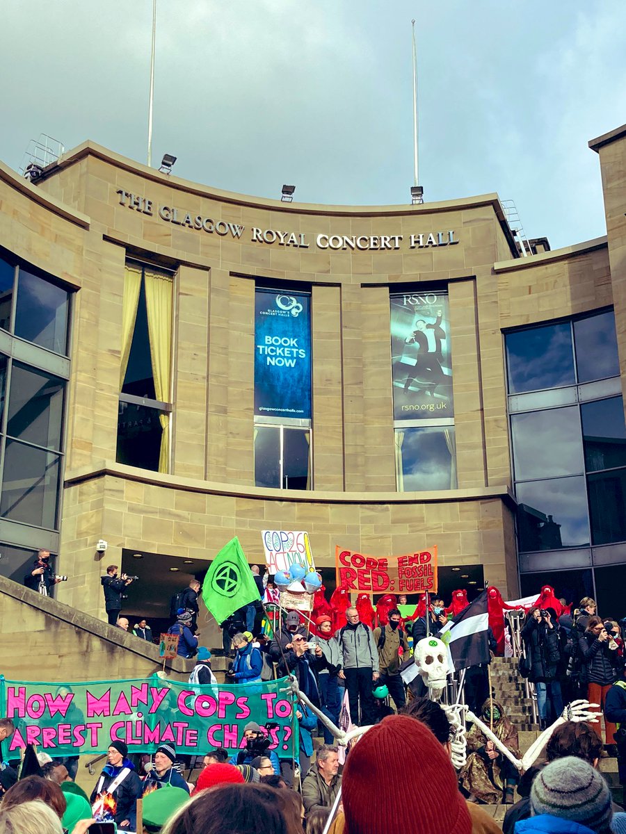 ASLTWScot's tweet photo. #Greenwash is delay & lies which locks us into yrs of #FossilFuels No more #Falsesolutions ๐ฆ๐ธ#NoFutureInFossilFuels #KeepItInTheGround #StopTheGreenwash
#KickPollutersOut #StopShell #StopExxon ๐ค๐ฝ๐ญ๐ฅ๐ฅ https://t.co/RARN9vnttR