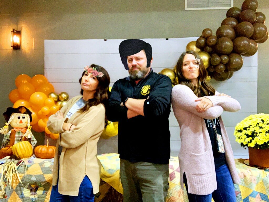 JasonPierschba2's tweet photo. Serious look #edcampMidTN21 https://t.co/dpEc1Jpa1v